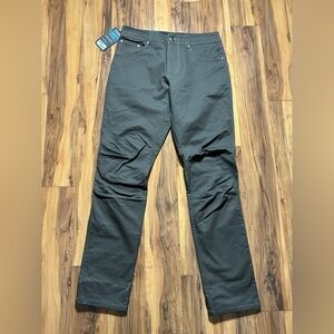 Kuhl Free Ryder Men’s Charcoal Pants, Tapered, 34 x 36, NWT